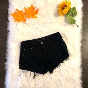 4/$15 AEO Distressed Jean Shorts 🖤